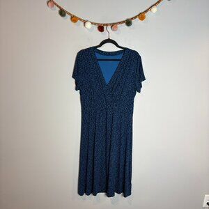 L.L. Bean blue floral patterned Summer Knit dress